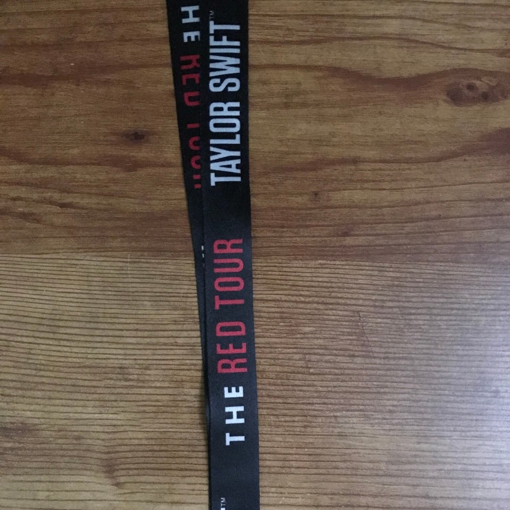 Taylor Swift: The Red Tour Lanyard